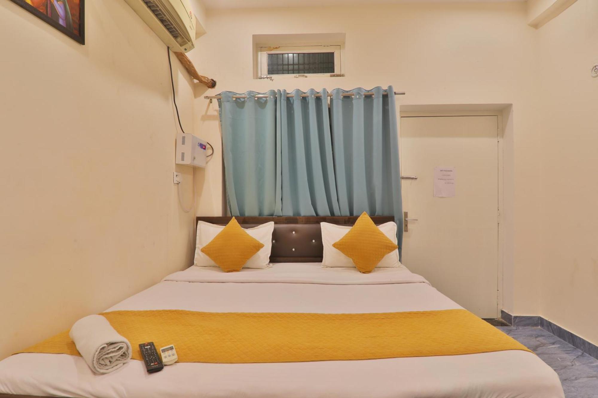 Hotel Ramayan Inn Free Pickup From Ayodhya Dham Junction Екстер'єр фото